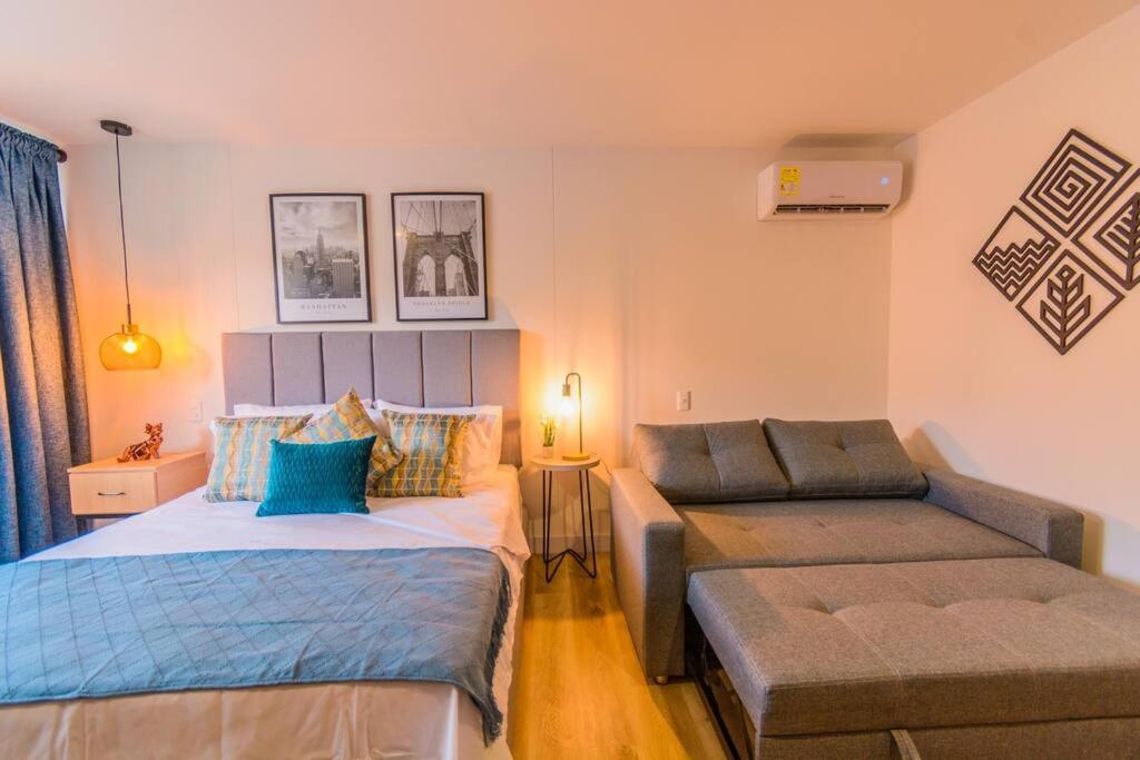 Suitetrails - Luxury Suite in El Poblado Co-Work, Gym, Fast WiFi