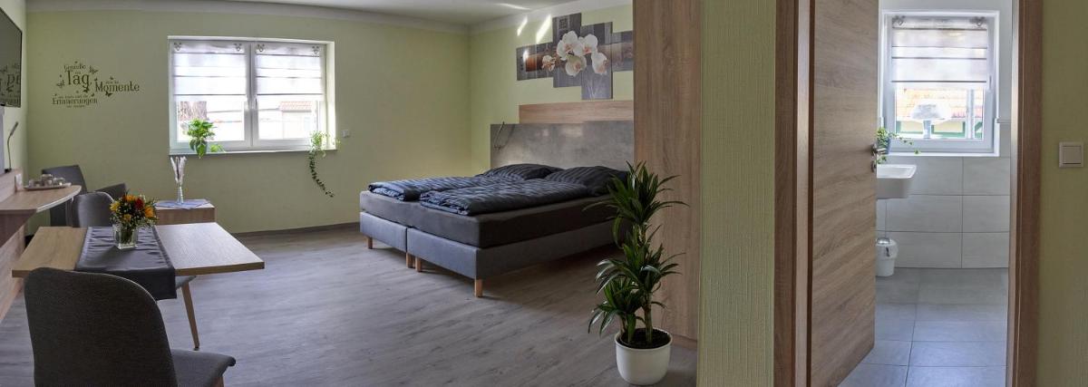An der Linde - Housity