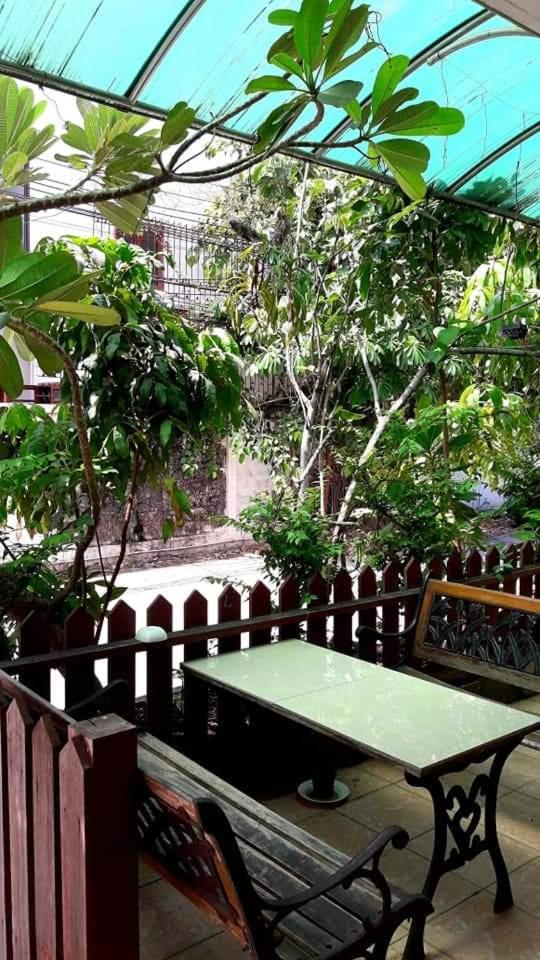 Jirapong apartment - Housity