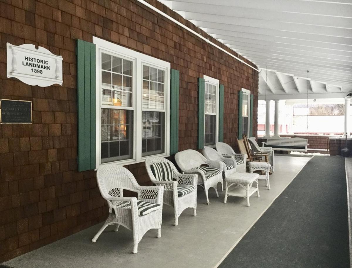 Crafts Inn #1 - Housity