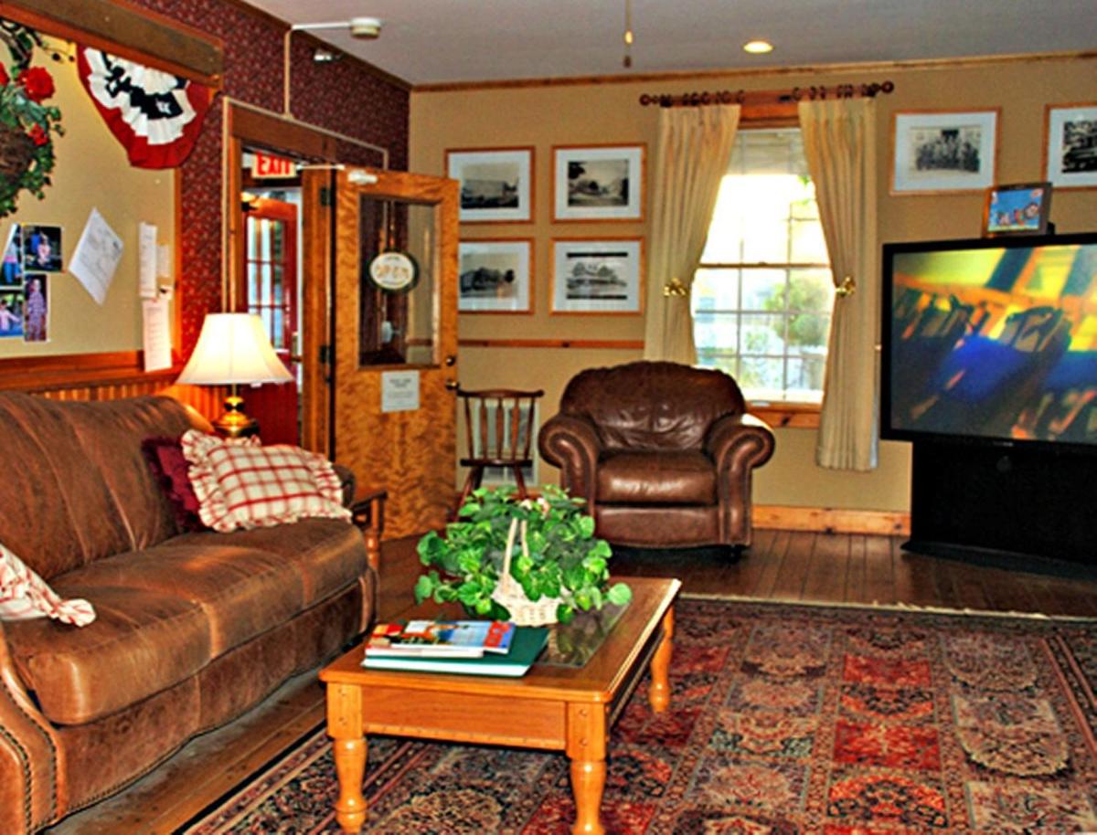 Crafts Inn #1 - Housity