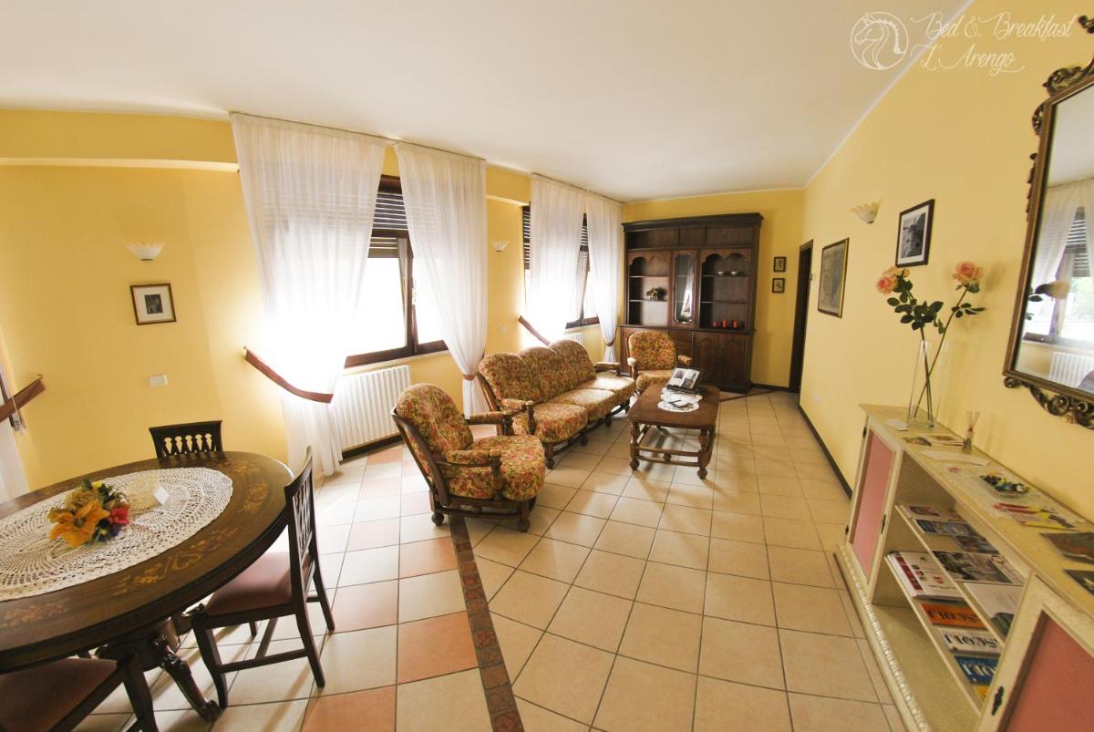 Bed & Breakfast L'Arengo - Housity