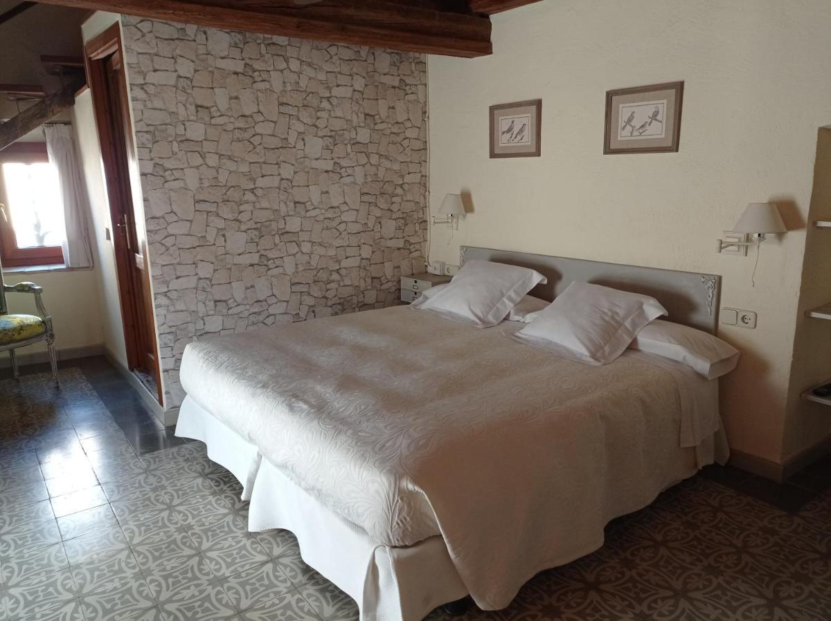 Can Bayre-Casa Rural - Housity