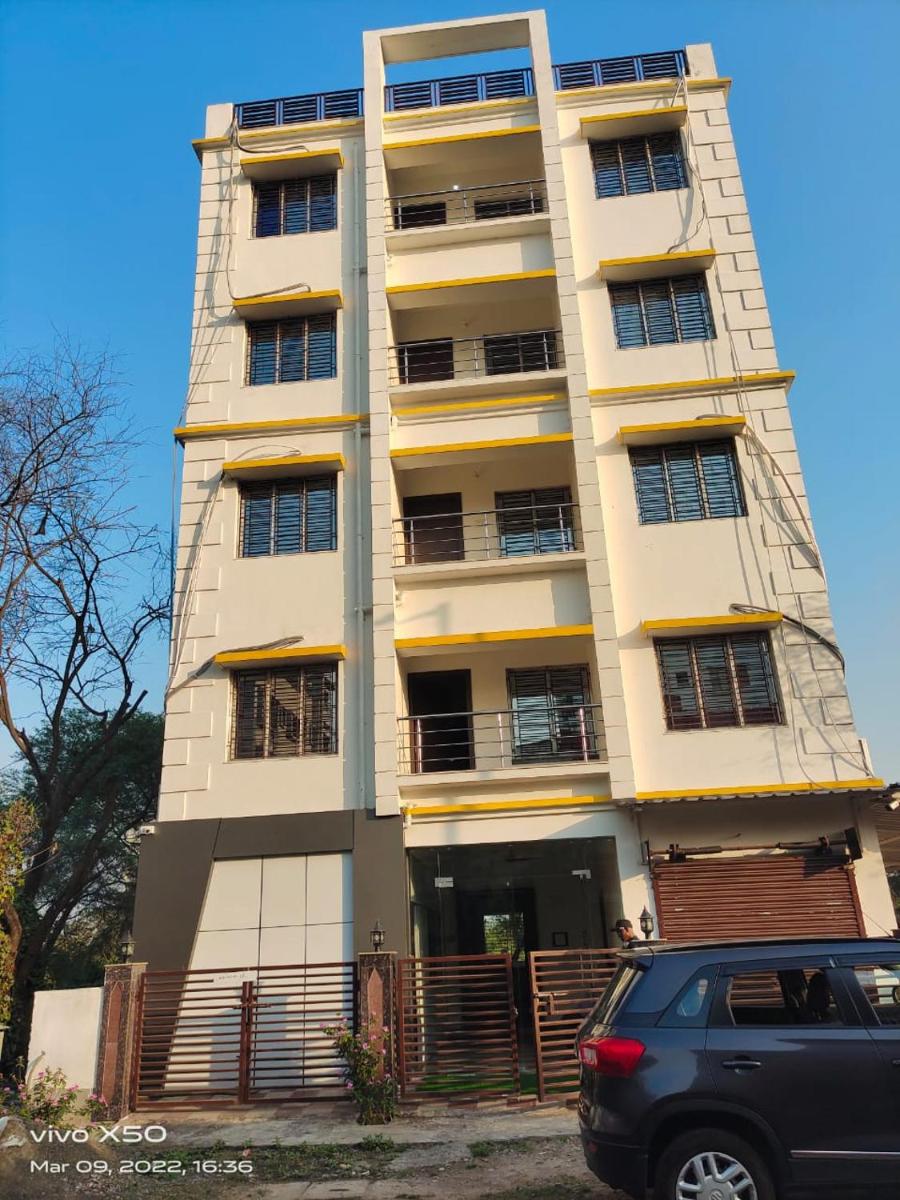 SHRISTI HEIGHT - Housity