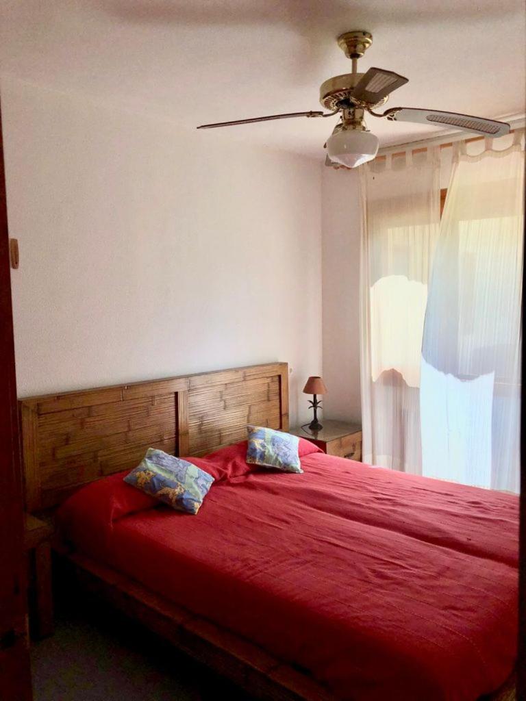 Unique  with Spacious Gardens and a Pool. - Housity