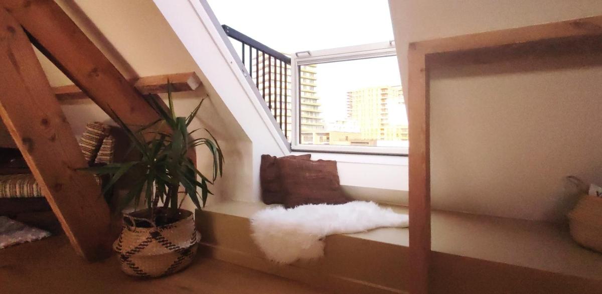 RUIMTEZICHT cosy appartement with sauna - Housity