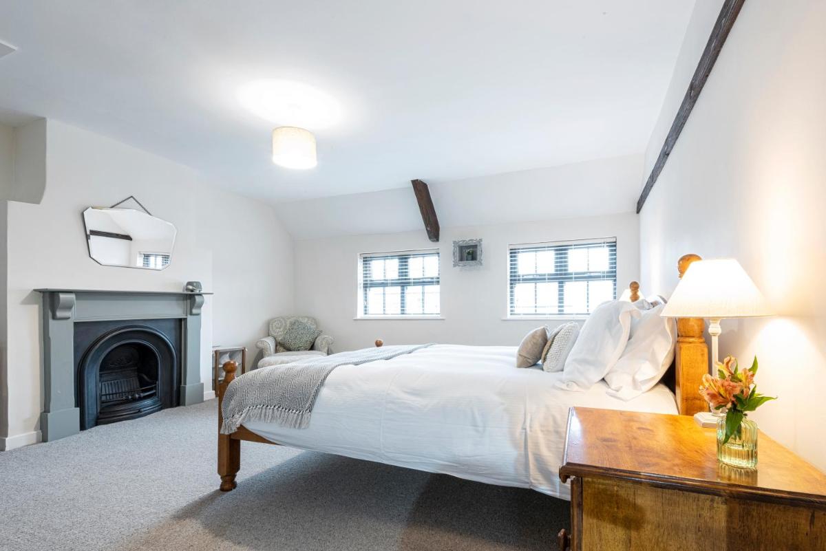 Bieldside Cottage - Housity