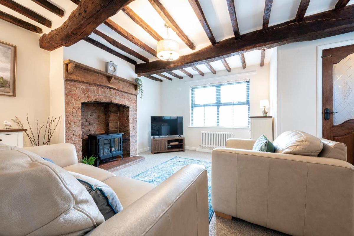 Bieldside Cottage - Housity