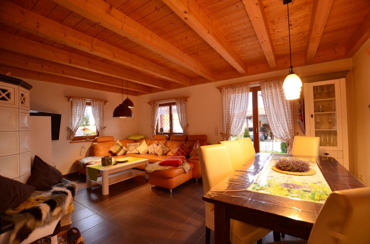Feriendorf Via Claudia Haus 64 Berg- und Seetraum - Housity