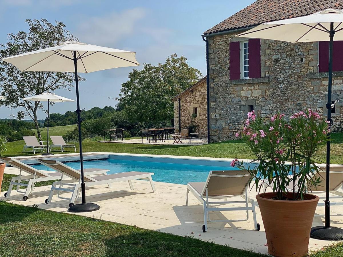 Domaine de Cazal - Chambres d'Hôtes de charme avec piscine au cœur de 26 hectares de nature préservée - Housity