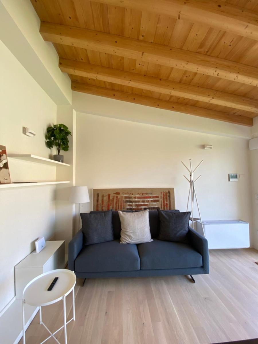 Little Mier - Housity