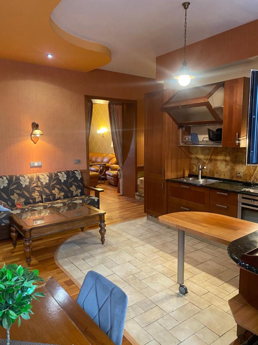 Old town apartment near St Peters Basilica - Hizvo