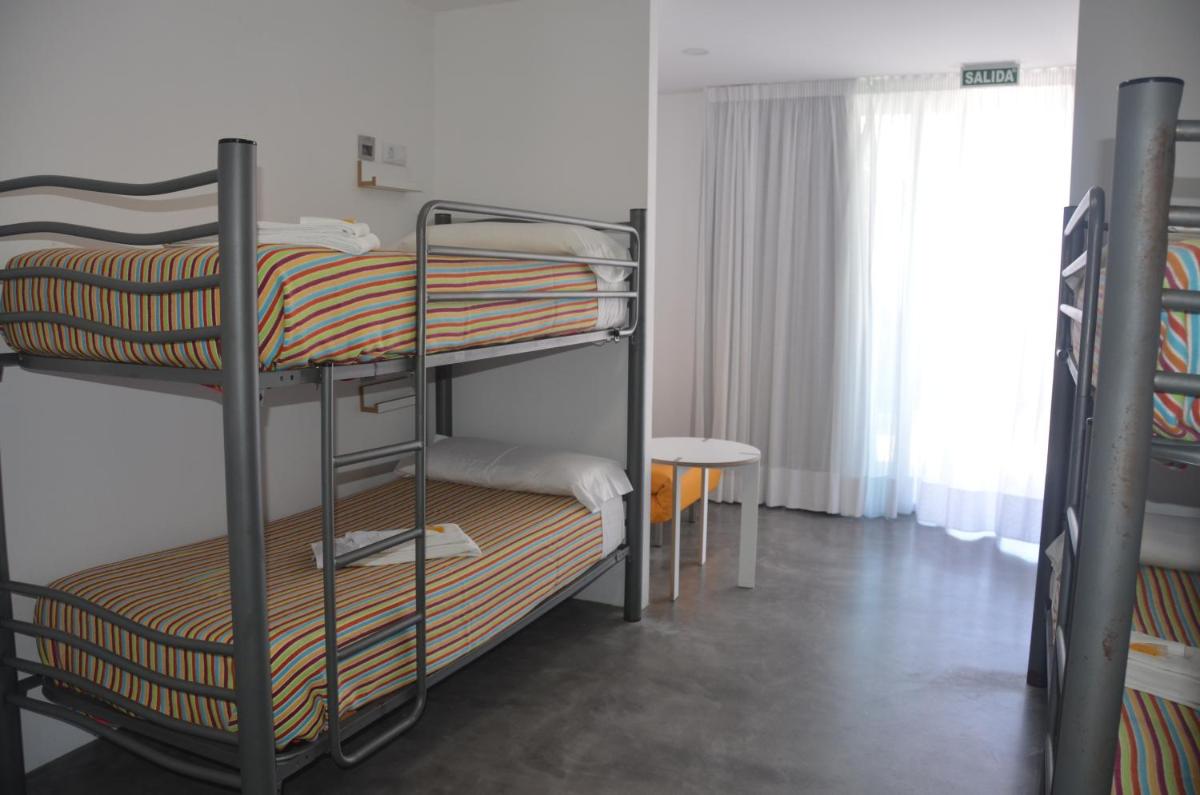 Bela Muxía - Housity