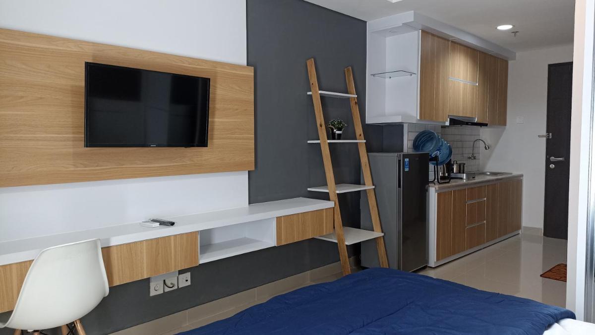 Ruby Apartment #6 - Housity