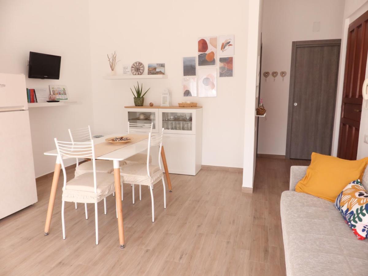 Casa Benny difronte al mare - Housity