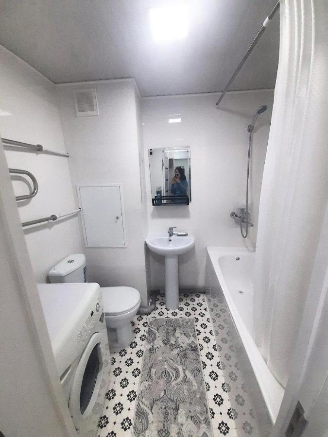 Suitetrails - Stylish 1-bedroom apartment near Atlas Mall & Ecobozor