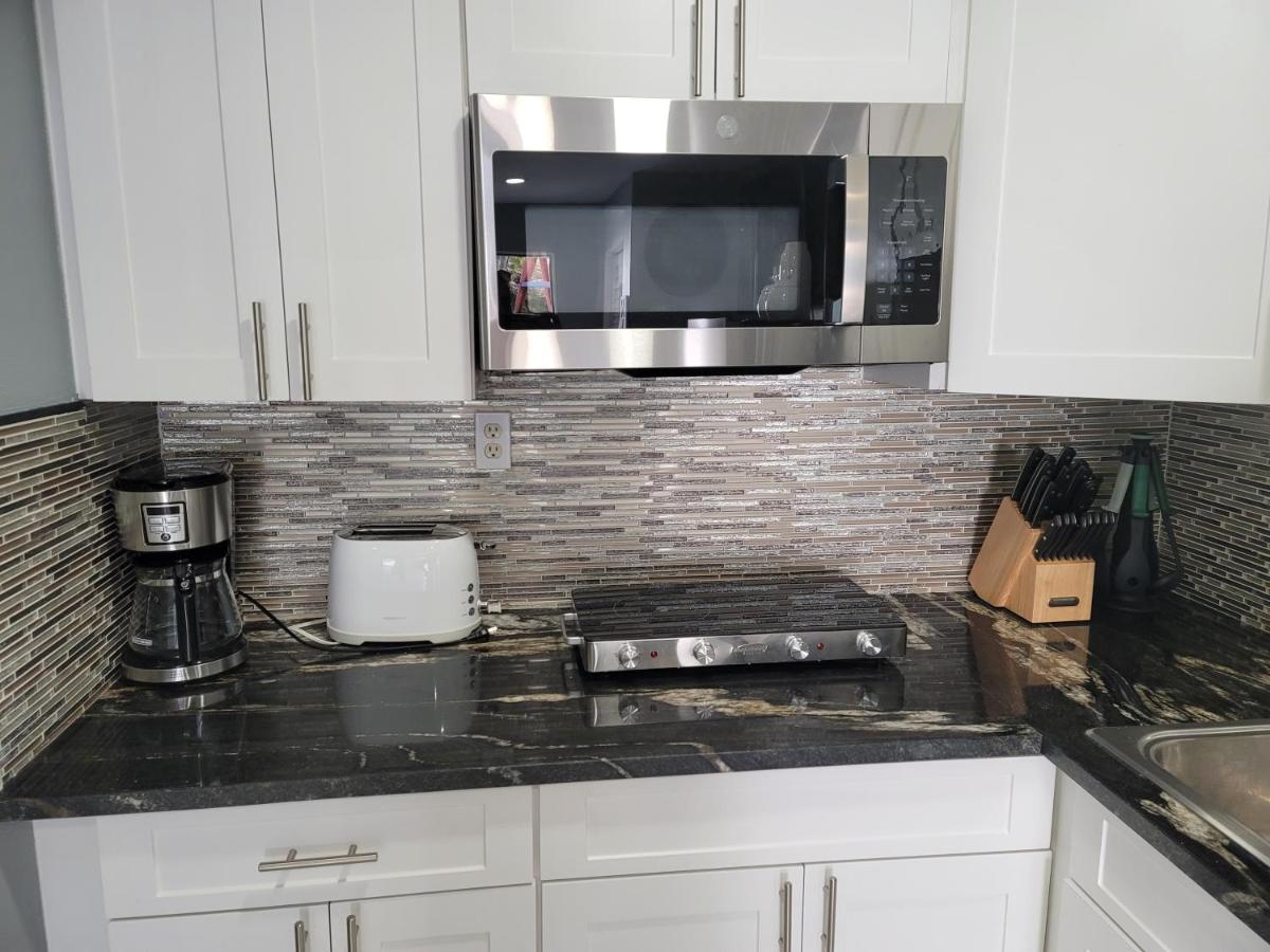 luxurious room close to everything - Housity