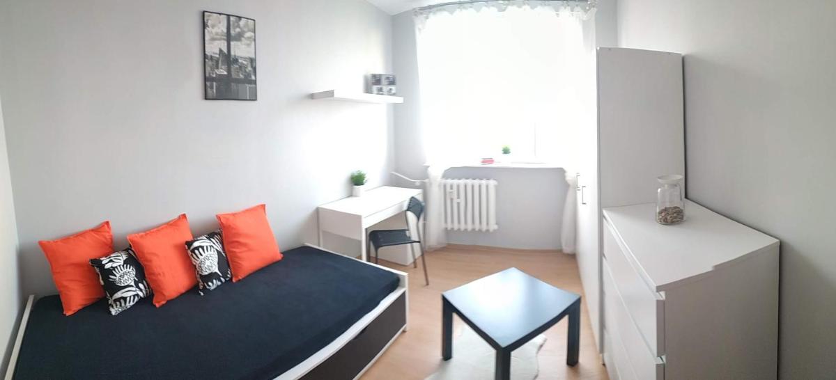 Zory - Comfy 4 One/Two - Housity
