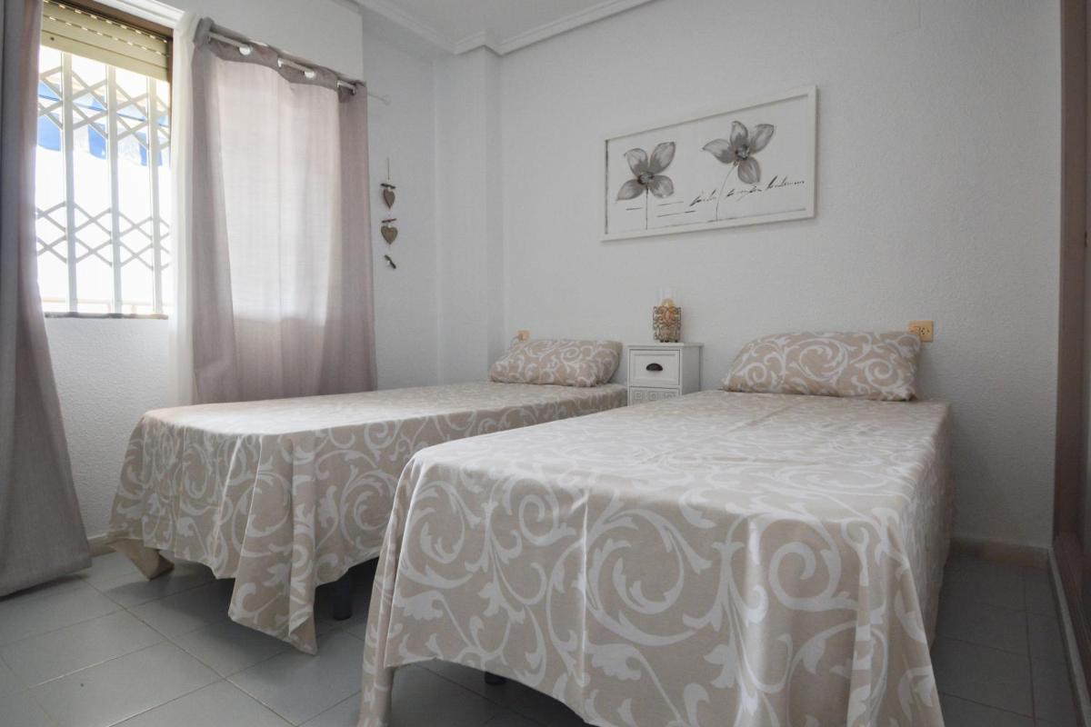 Apartment In Urb San Luis Tourist Rental Paco - Housity
