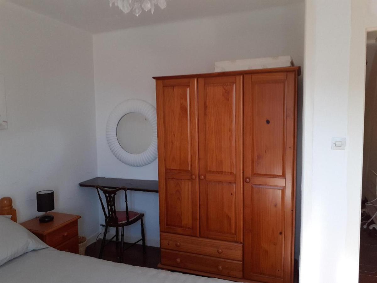 Inviting 3-Bed House in langourla brittany - Housity