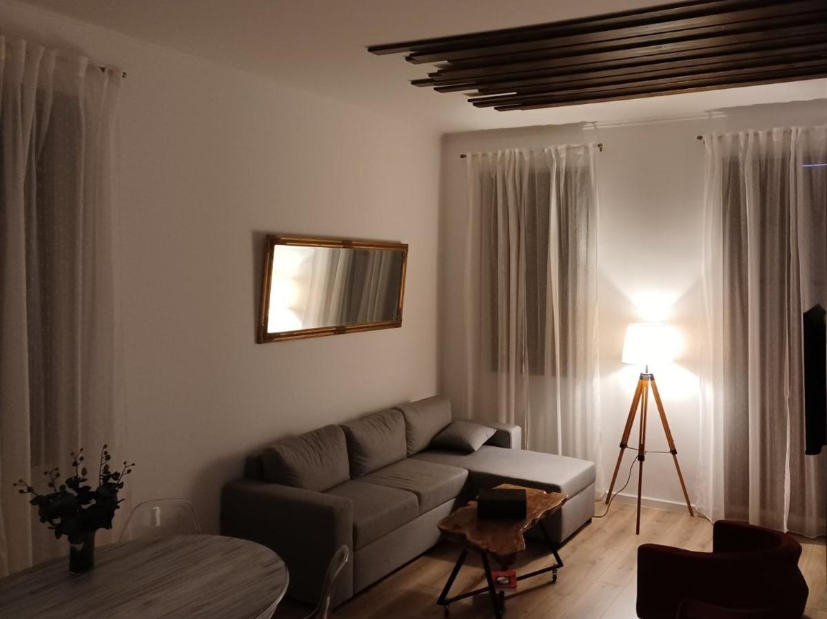 1571_SUITES A1 - Housity