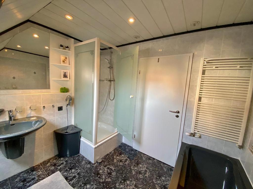 Ferienwohnung Bergblick Jena - Housity