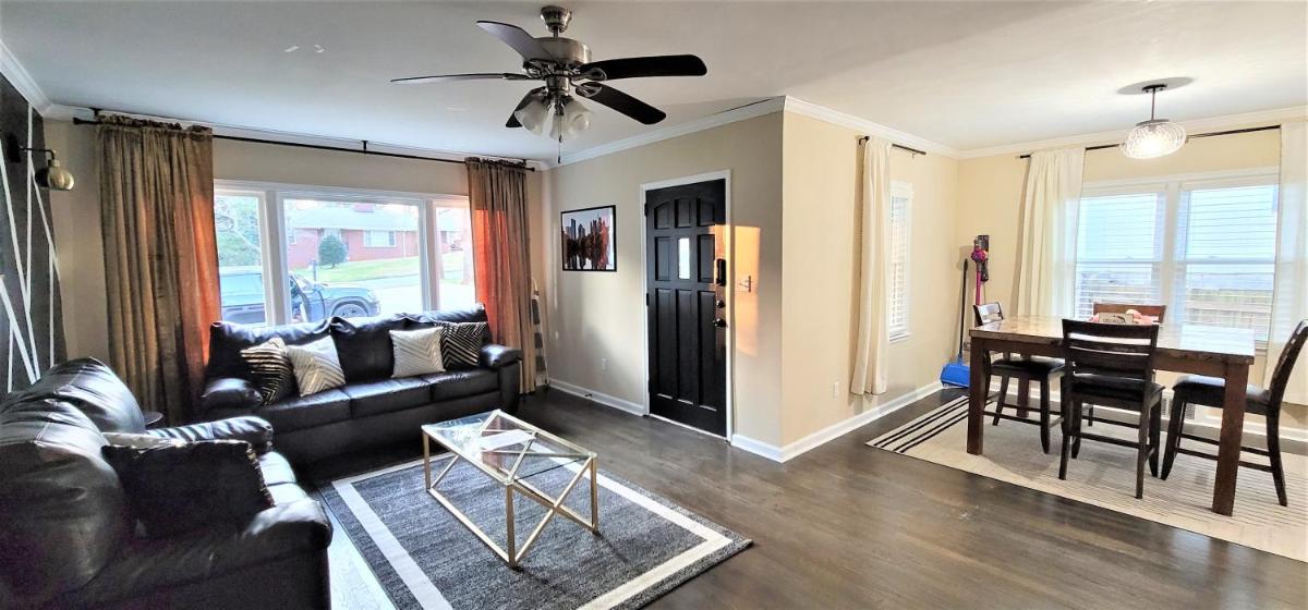 3 Bedroom SW Atlanta home away from home! - Housity