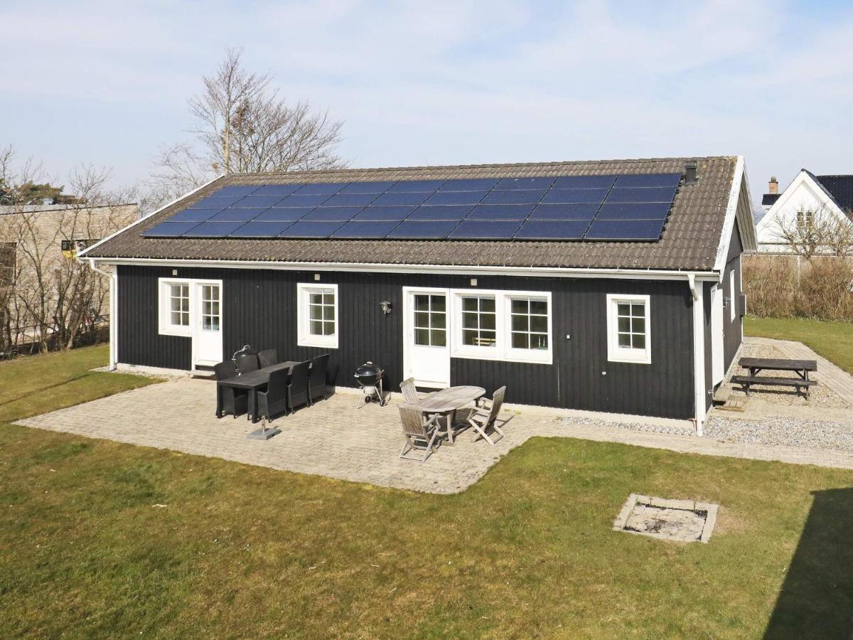 Holiday home Strøby XIII - Housity
