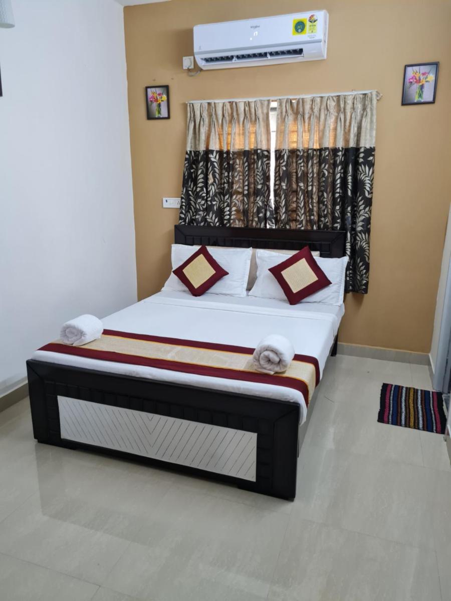S4 Sruthi Service Apartments - Housity