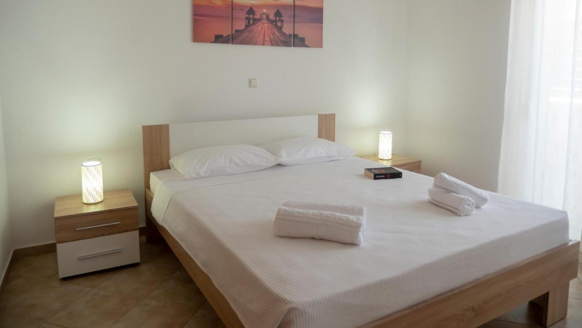 Summer Pearl Apartments - Housity