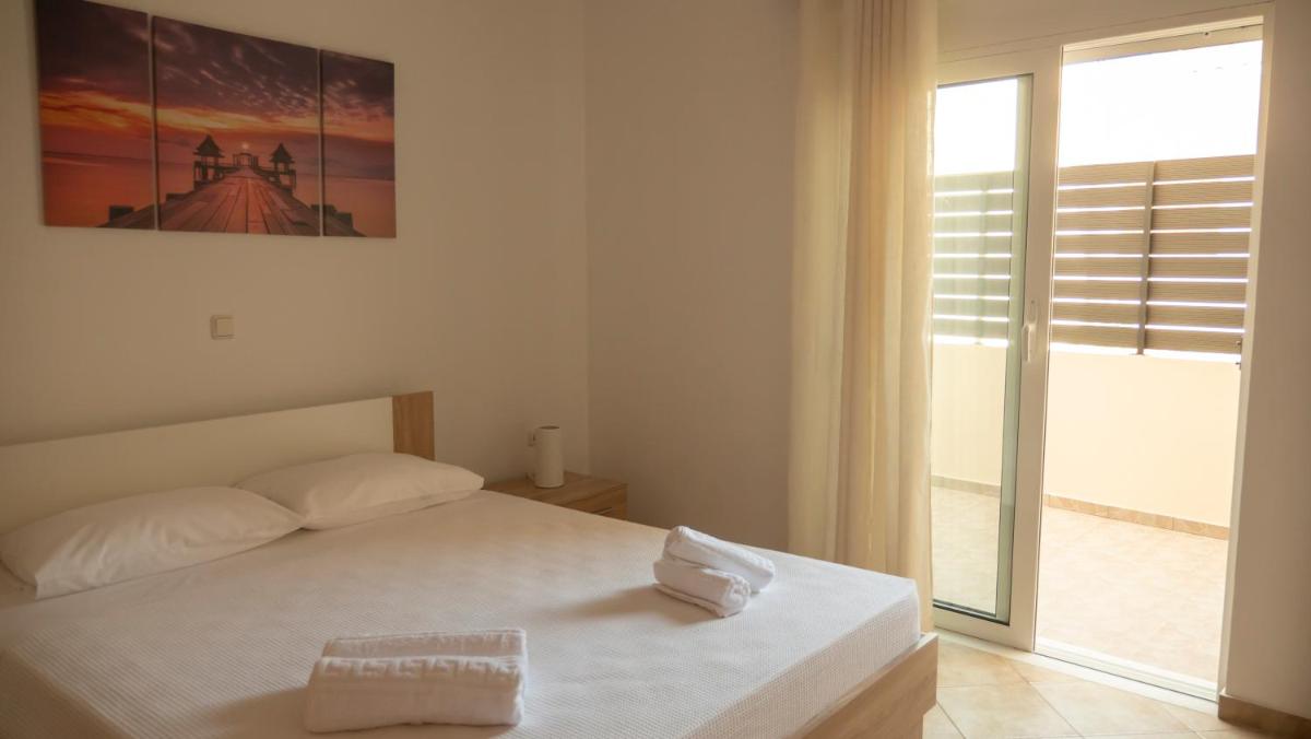 Summer Pearl Apartments - Housity