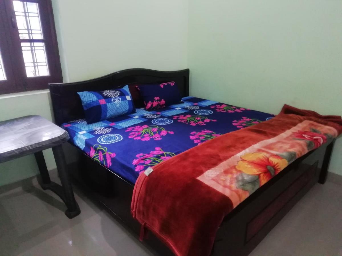 Suitetrails - Madhuvan Home stay