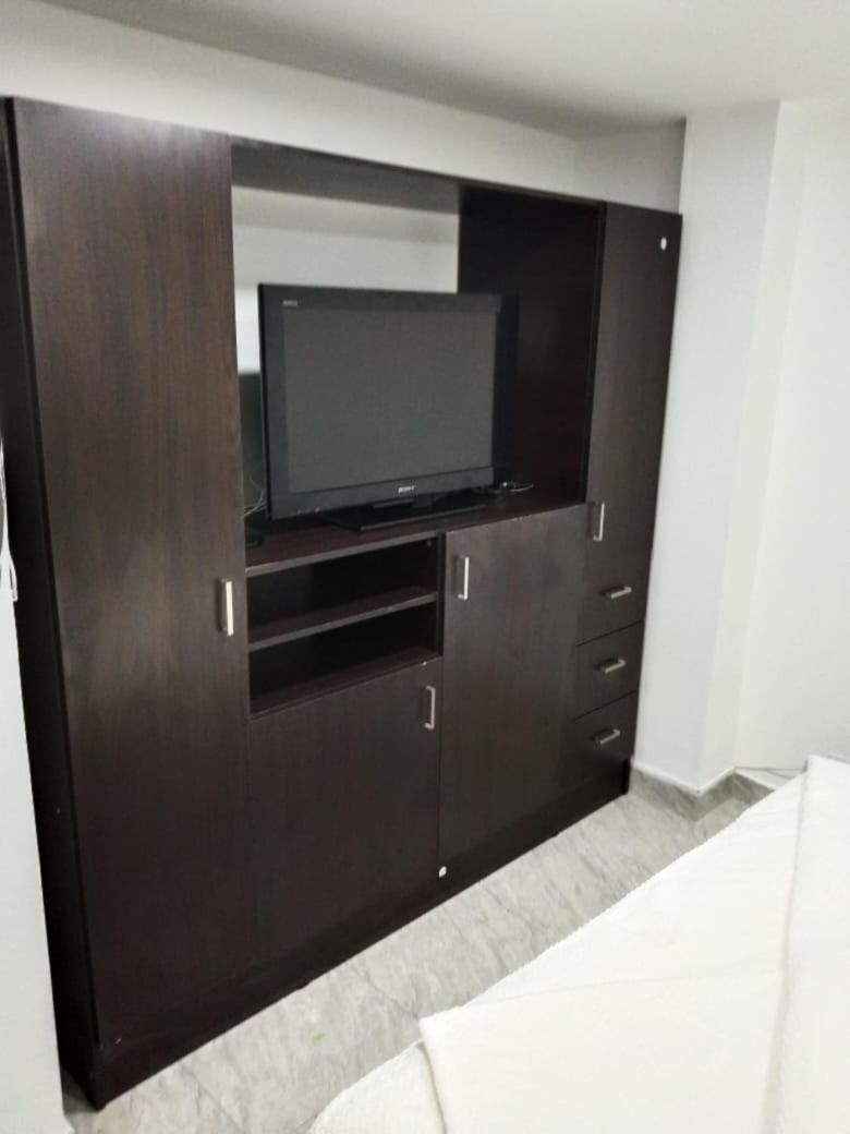 Apartaestudio #1 cerca a MoviStar Arena y Estadio El Campin - Housity