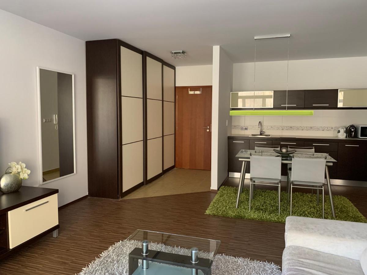 Apartmán SOŇA - Housity