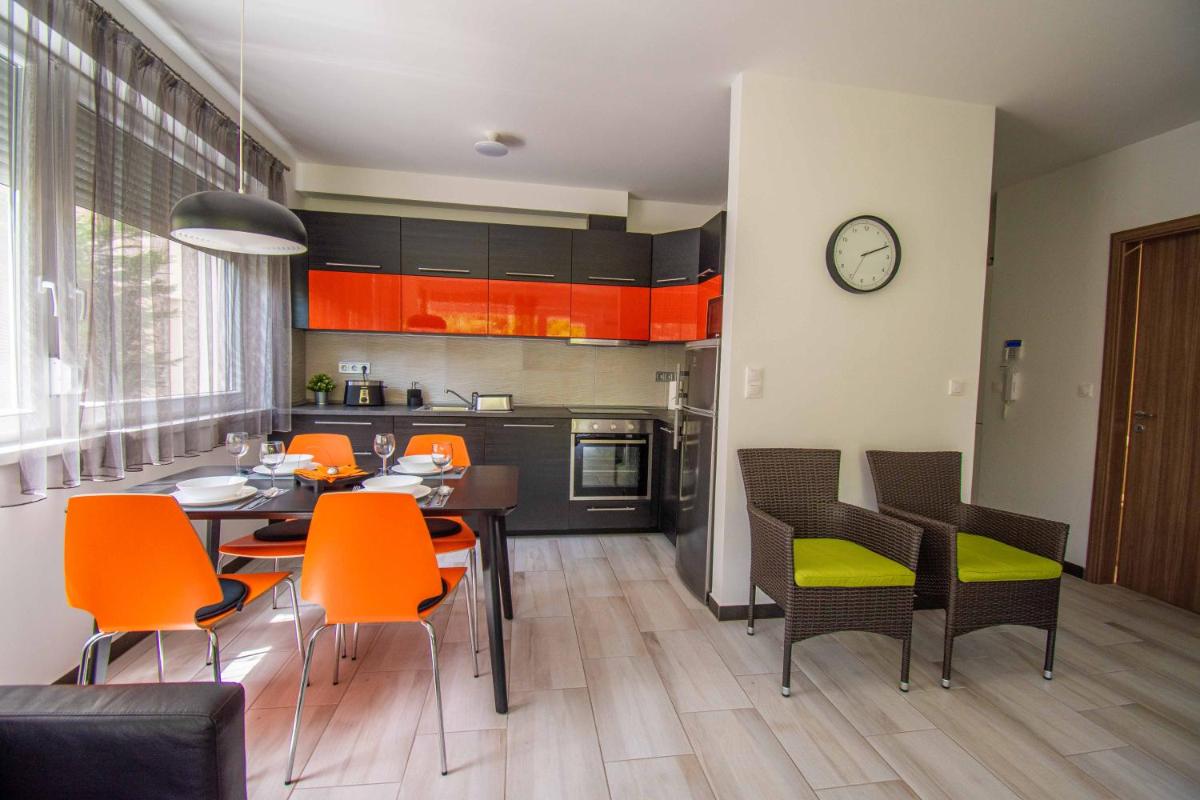 Suitetrails - Mediterran Garden Apartman