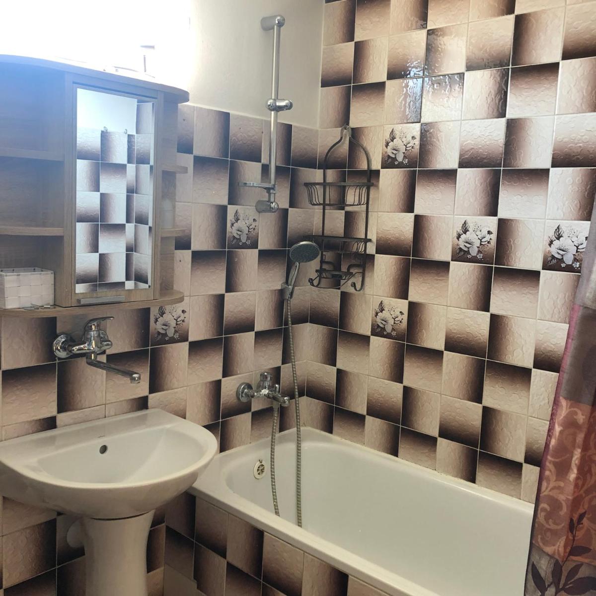 Suitetrails - Apartmán pro 5 lidí hned u centra