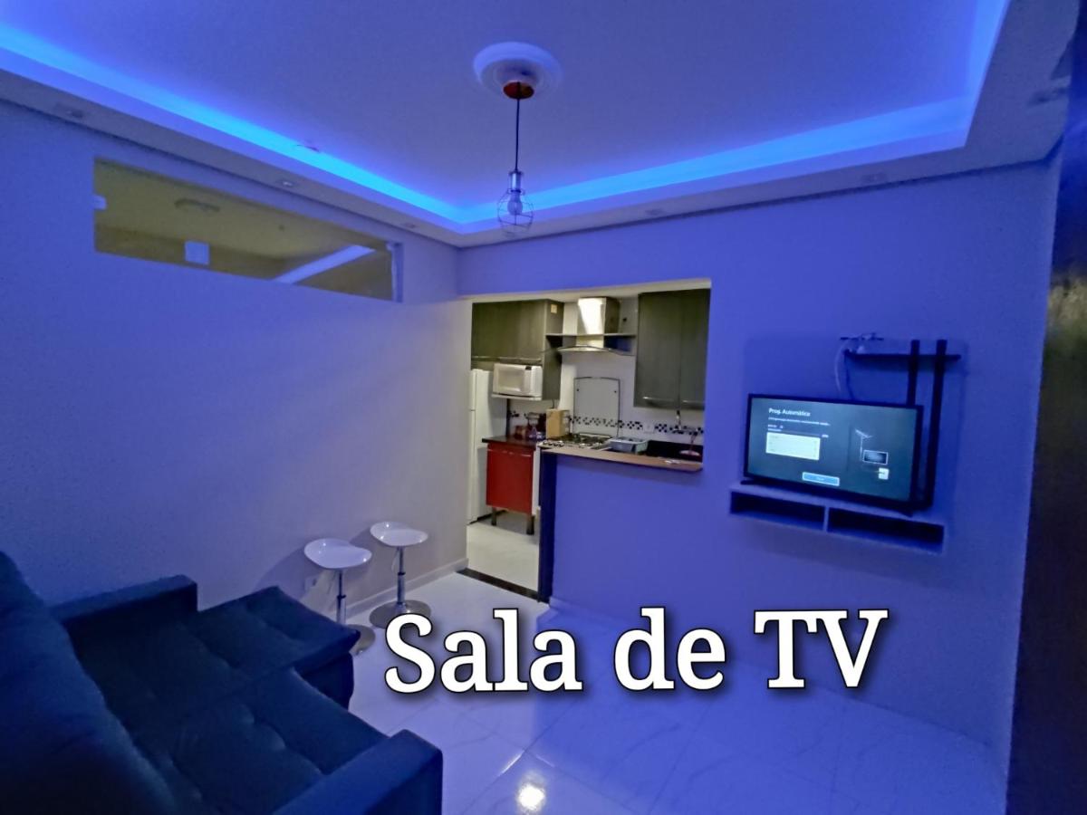 Apartamento reformado com suíte na Bela Vista - Housity