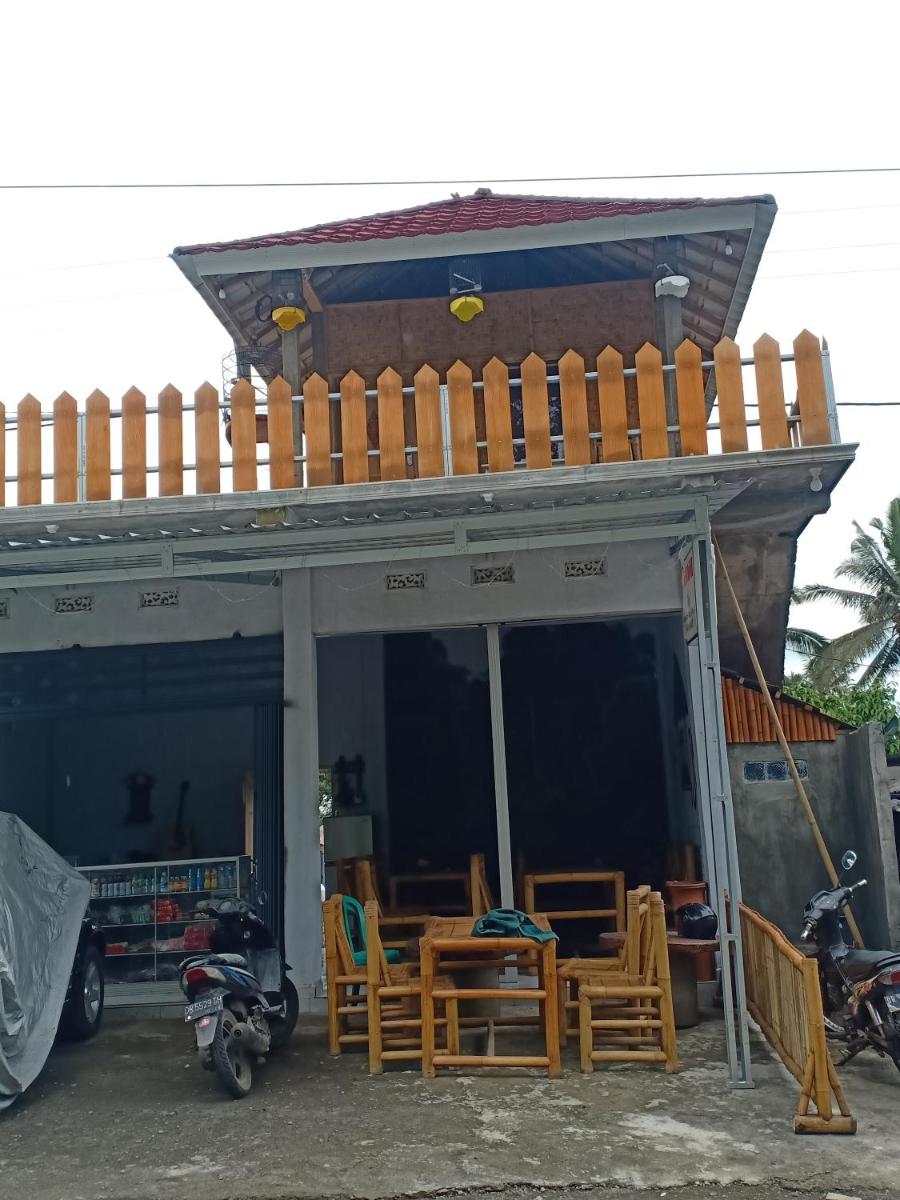 Angkringan dan Homestay Jamaq-Jamaq - Housity