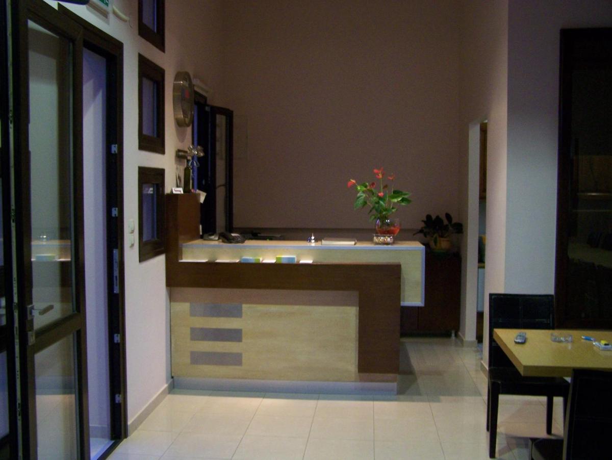 Avaton Hotel - Housity
