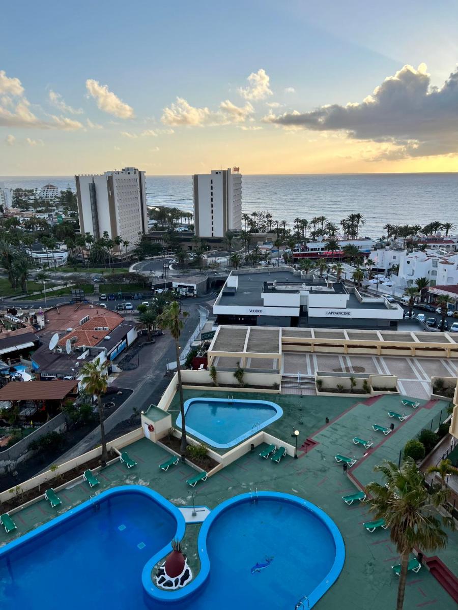 Las Americas Sea View and Beach Apartments - Housity