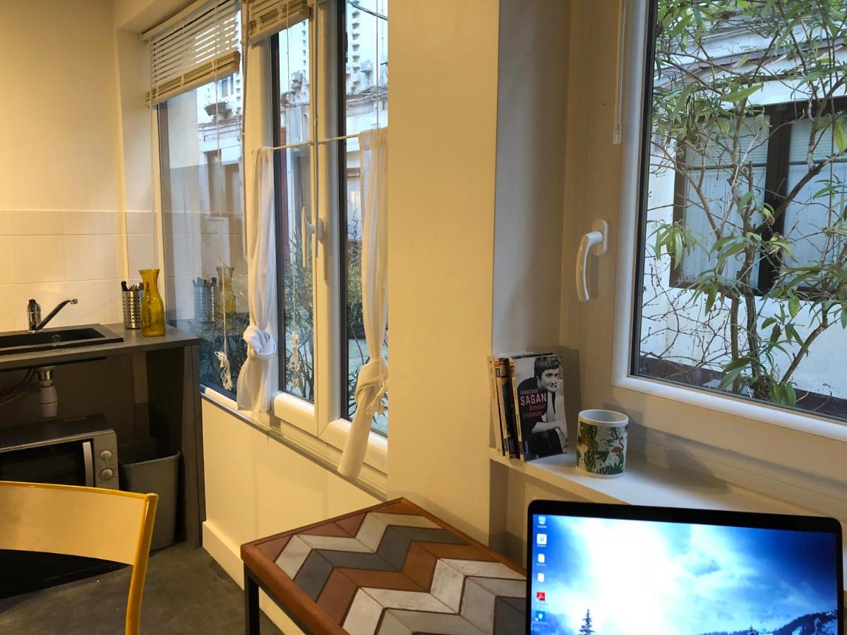 Cité Pilleux - Charming Studio in a flowery pedestrian lane - Housity