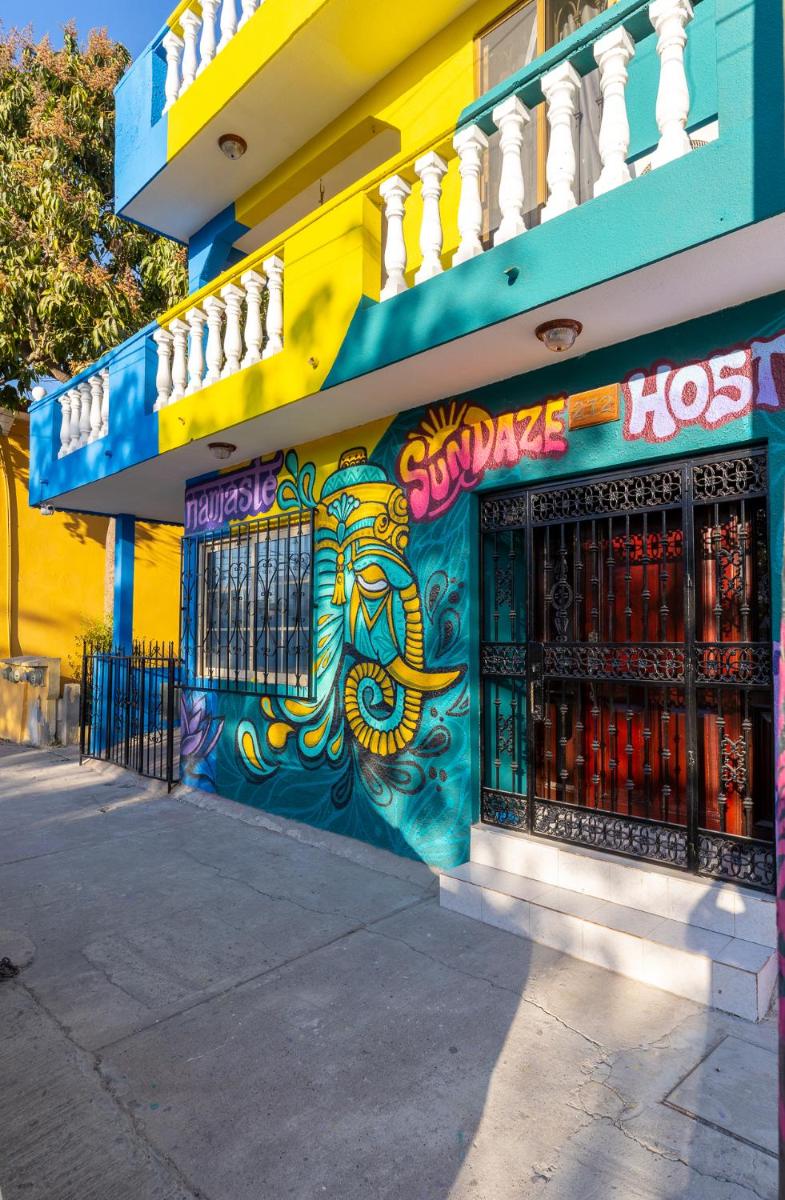 Sundaze Homestay - Housity