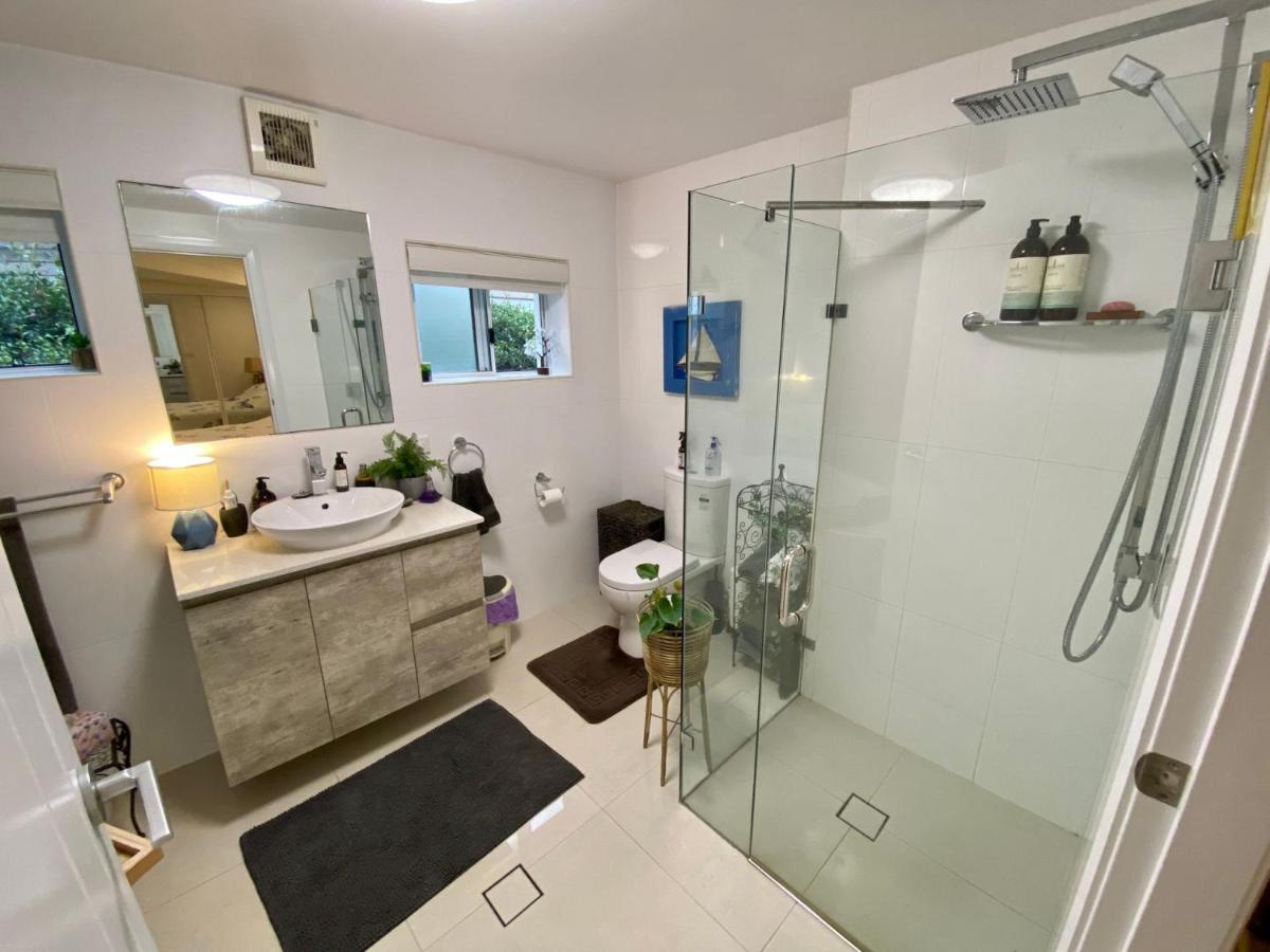 H2O Holiday Apartment Unit 14 - Housity