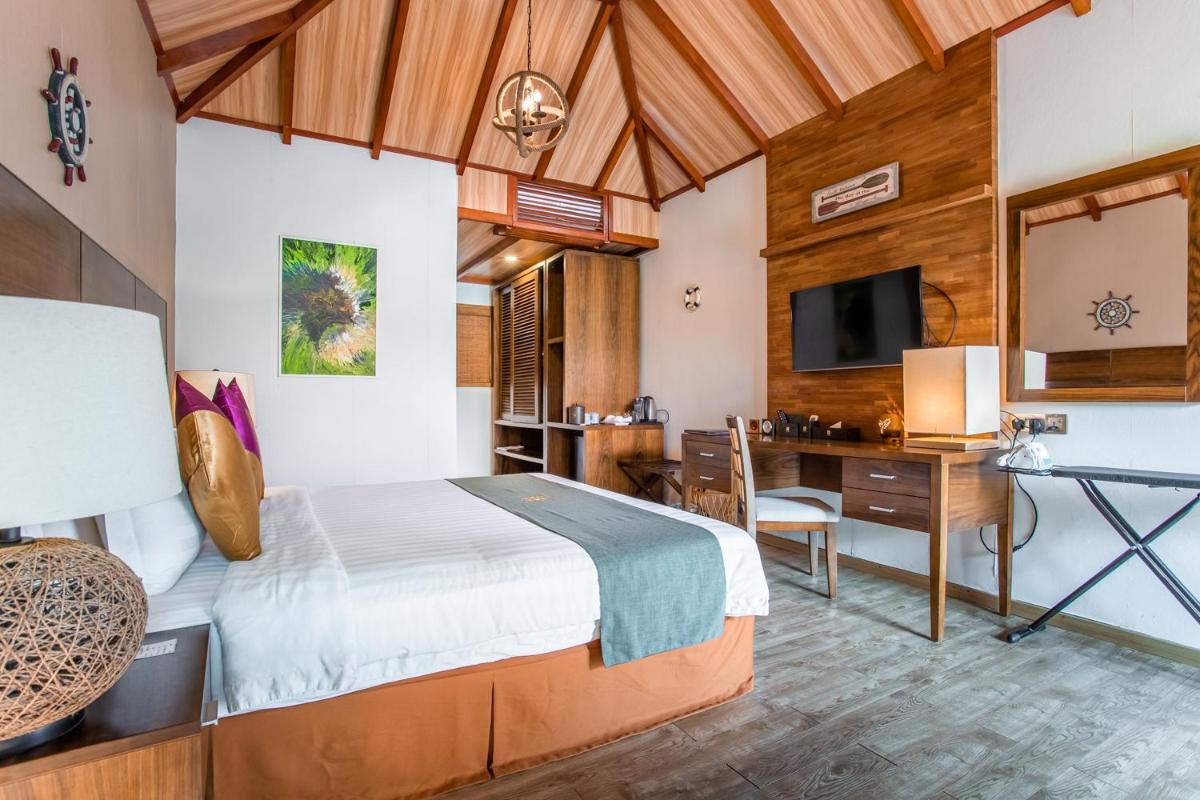 Plumeria Maldives - Housity