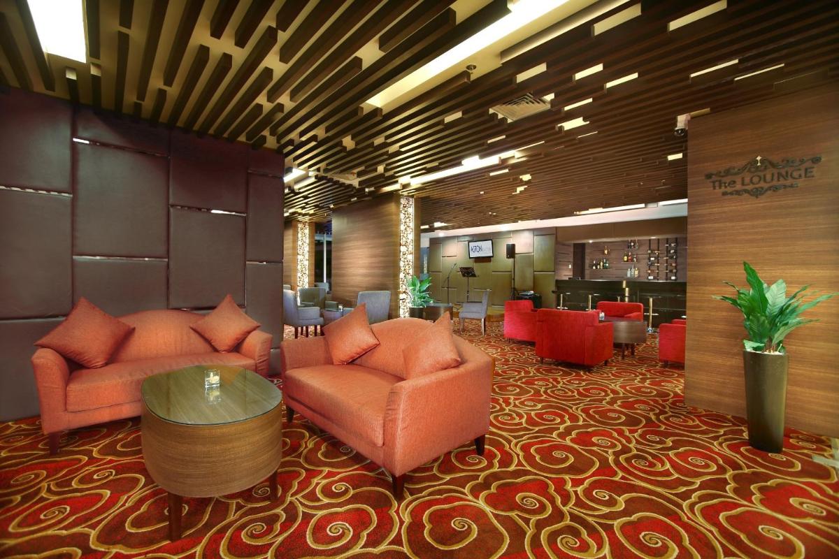 Aston Madiun Hotel & Conference Center - Housity