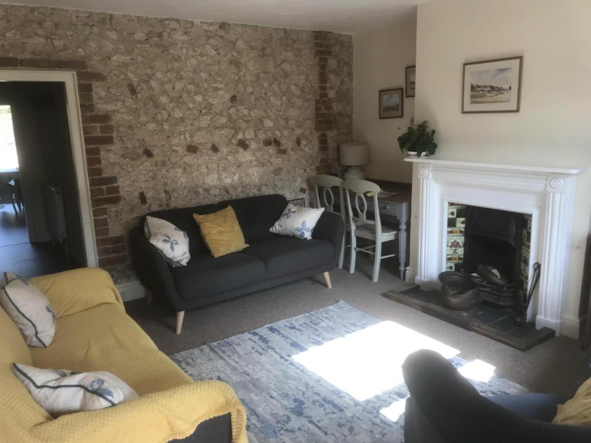 A cozy cottage on the North Norfolk coast - Housity