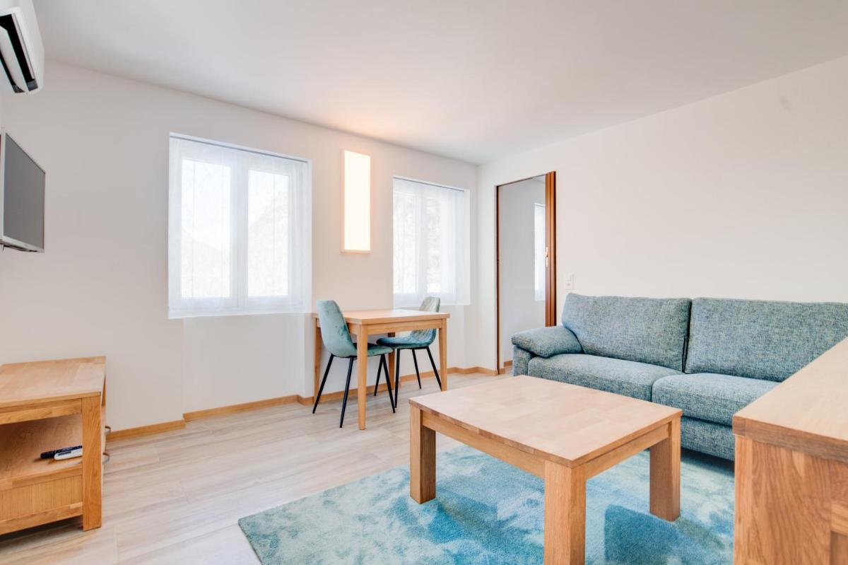 Bijou - Housity