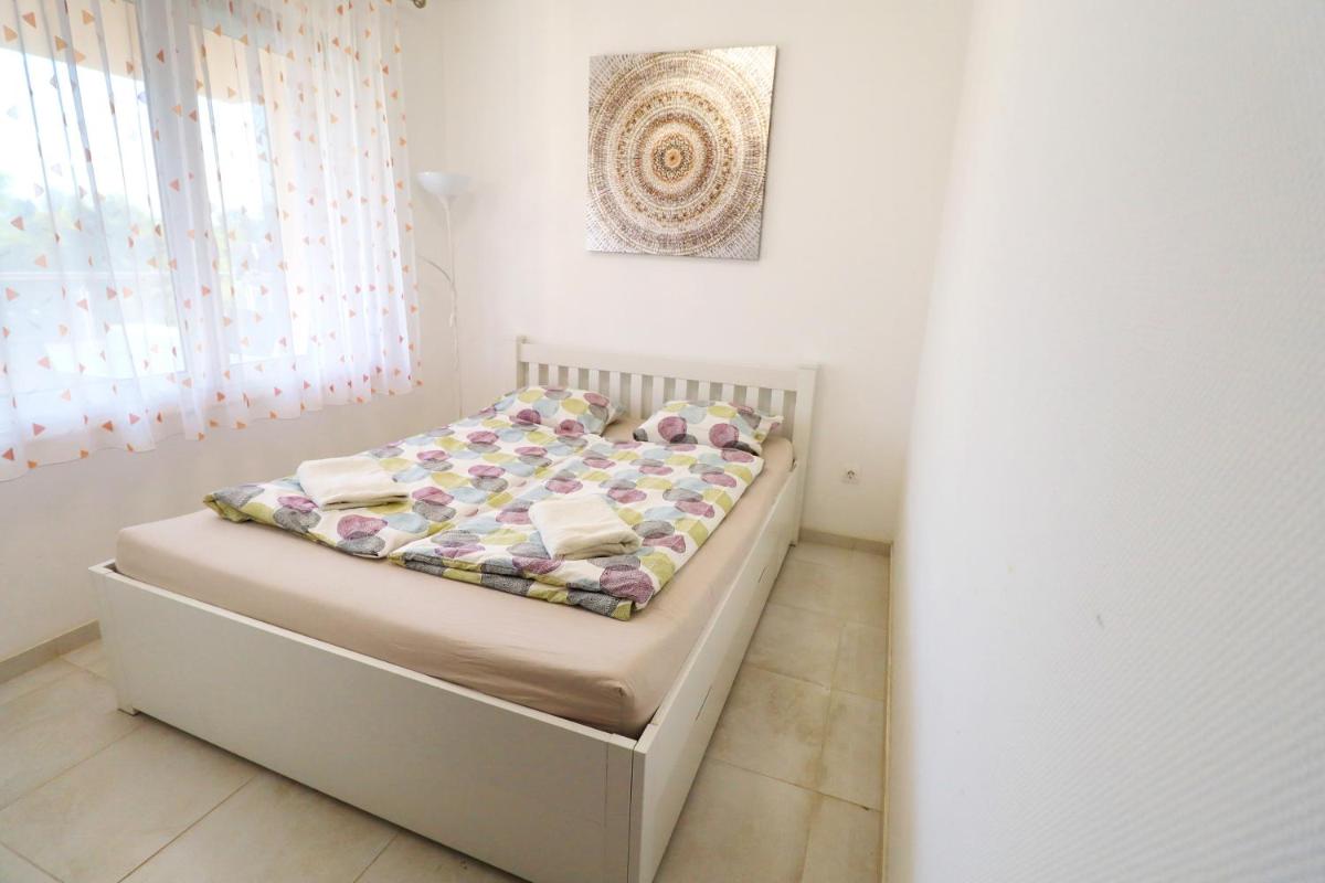 Galerius Golden Beach Apartment - Housity