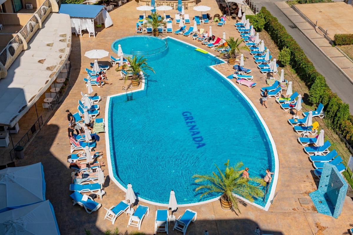 Grenada - Menada Apartments - Housity