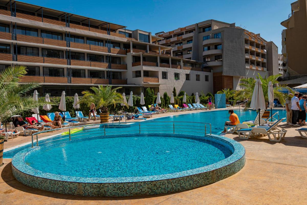 Grenada - Menada Apartments - Housity